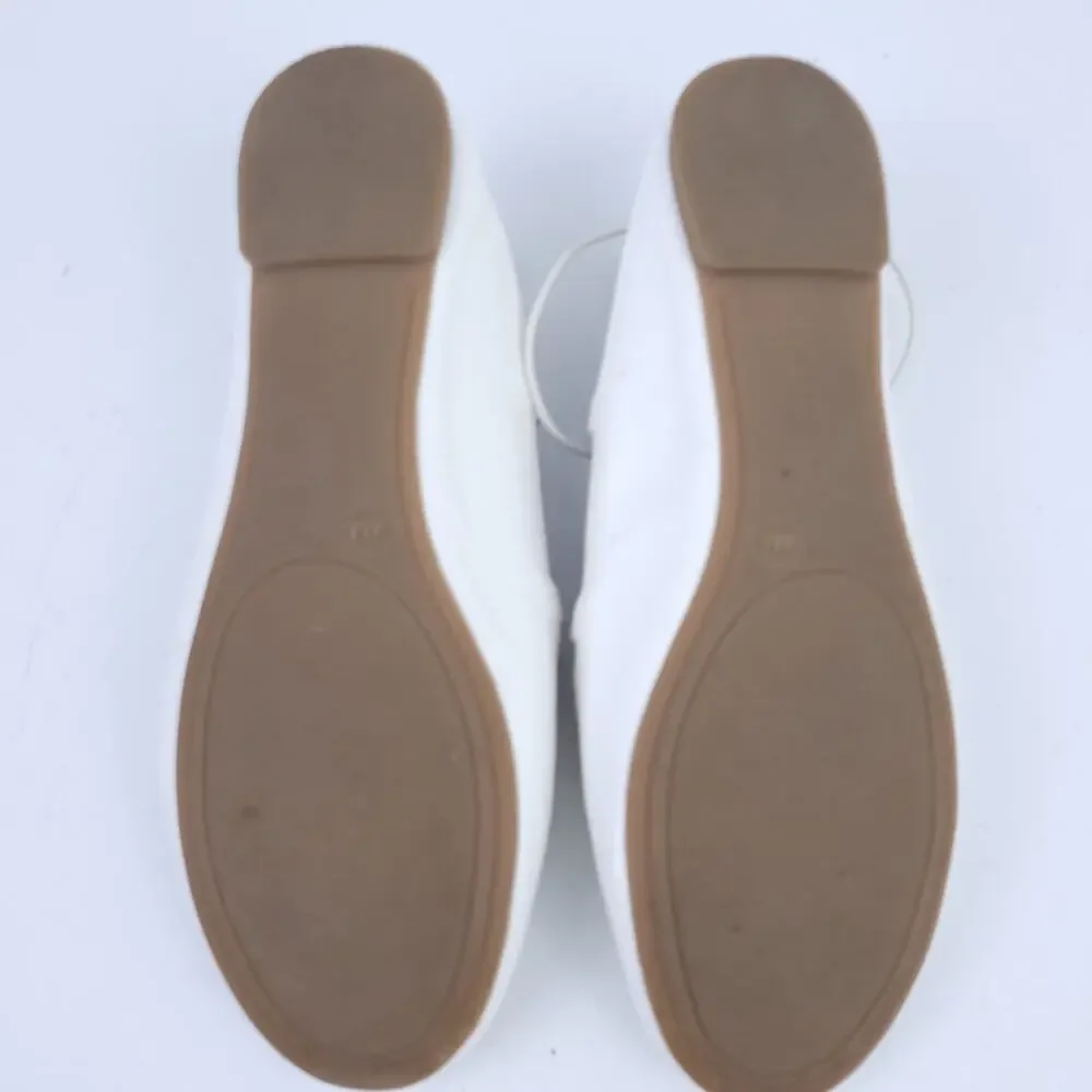 Lucky Brand Evvie Girls Ballet Flat Size 4, Crisscross Design, Very good